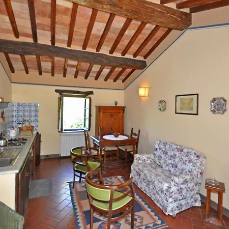 Sleeps 4 T241251 * Cortona