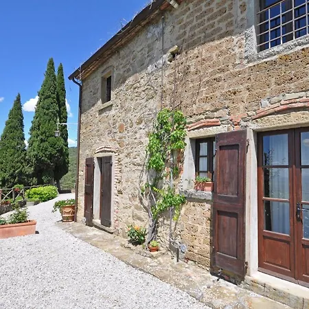 Sleeps 4 T241251